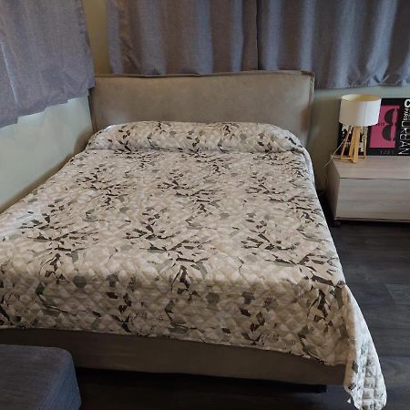 Casa Annalia Lägenhet Piacenza Exteriör bild